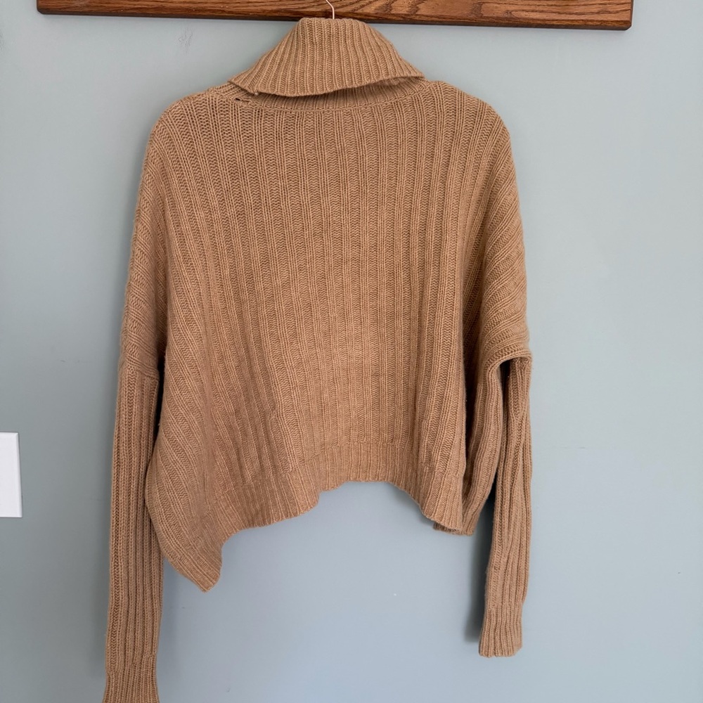 Ralph Lauren Blue Label 80 Wool 20 Cashmere Camel Tan Crop Boxy Knit Turtleneck - Picture 8 of 15